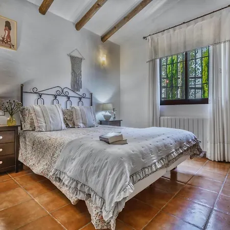 Casa Lobera Casas Rurales Holiday home Canillas de Aceituno